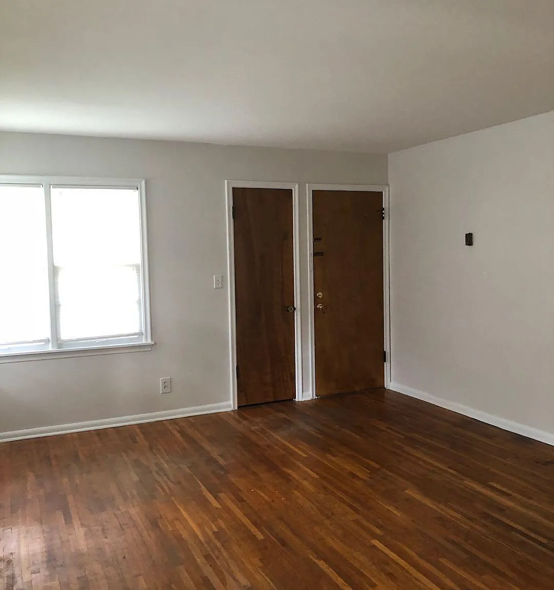 1 bed, 800 sqft, $1,300 — Photo 3