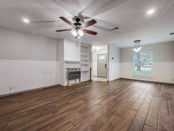 2nd image of 301 Surveyors Rd