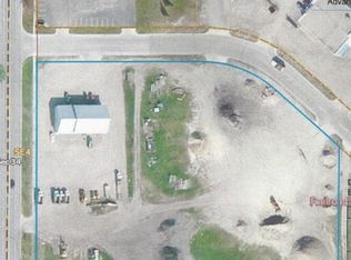 122 College Dr N, Devils Lake, ND 58301