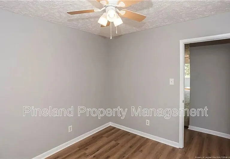 2012 Lakemeadow Dr — Photo 28