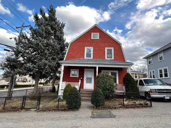 31 Francis Ave, Quincy, MA 02169