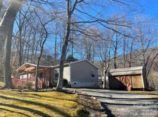 23 Mahan Ln, Waynesville, NC 28786