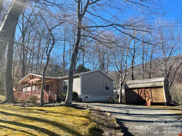 23 Mahan Ln, Waynesville, NC 28786