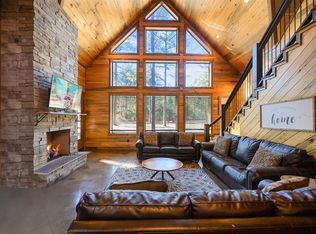 607 Sugar Pine Loop, Broken Bow, OK 74728