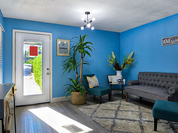 4th image of 7110 San Mateo Blvd #2B-1Ba-856Sqft
