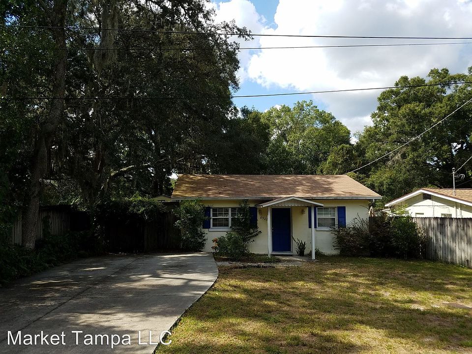 1st image of 8922 El Portal Dr
