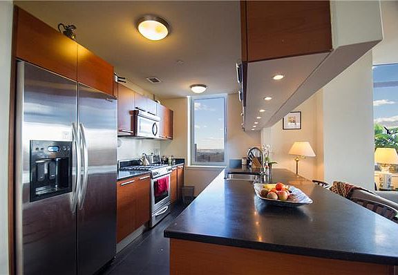 4th image of 1485 Fifth Avenue 25b #25B