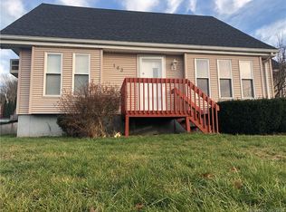 163 Chipper Rd, Waterbury, CT 06704