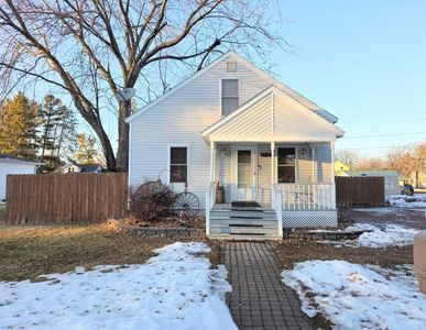 1003 West 4TH STREET, Mosinee, WI, 54455