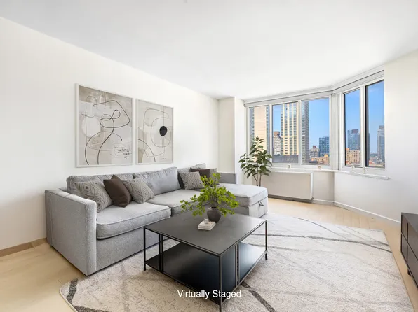 61 West 62nd Street 17L image 1 of 9
