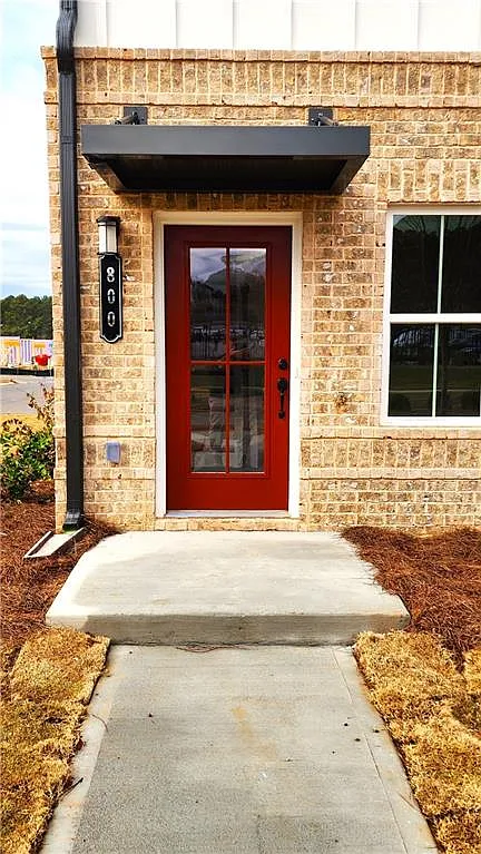 3 bed, 3.5 bath, $2,300 — Photo 2