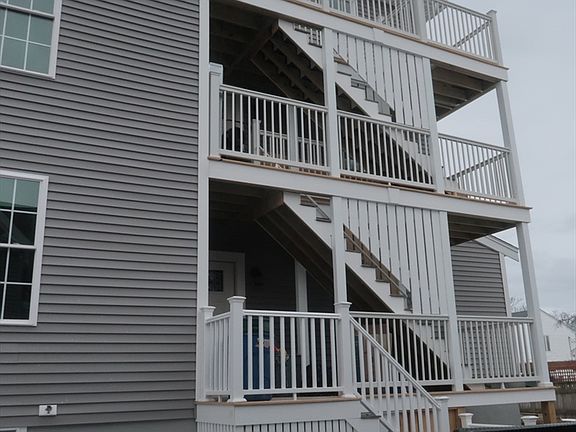 3rd image of 32 Newhall St #2