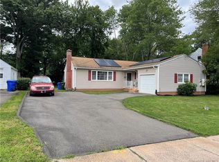 80 Brookfield Dr, East Hartford, CT 06118