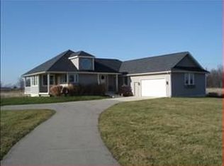 8814 Creek Dr, Grass Lake, MI 49240