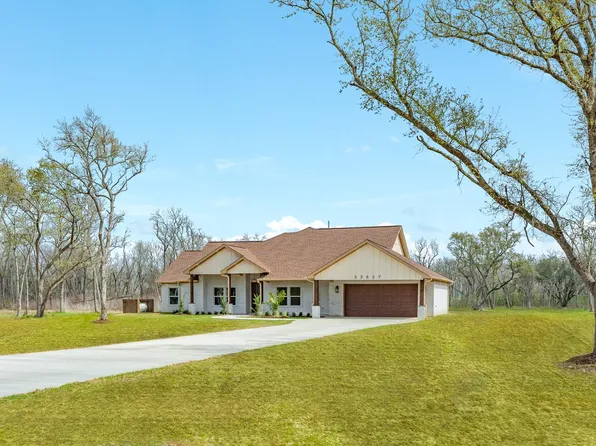 33627 Blue Marlin Dr, Richwood, TX 77515