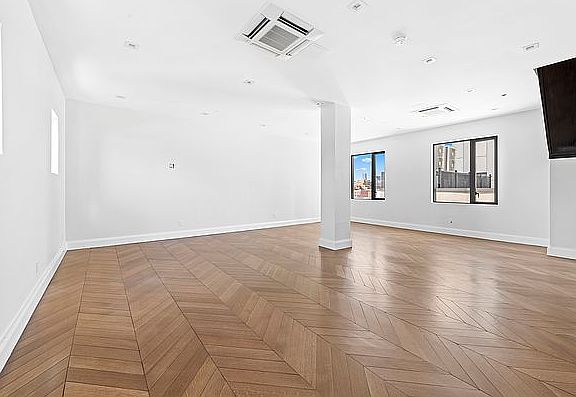 3rd image of 92 Morningside Ave #Penthouse