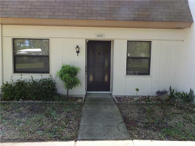 1st image of 1409 Arrowhead Cir W