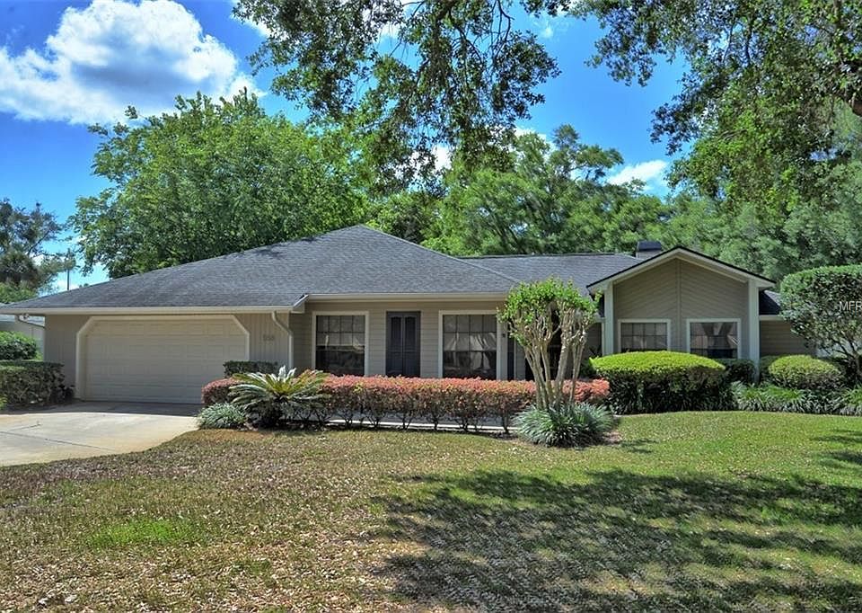 1st image of 558 Twisting Pine Ct