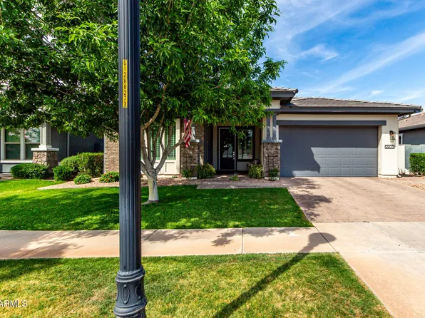 2900 E SPRING WHEAT Lane, Gilbert, AZ 85296