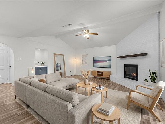 4th image of 6504 Massey Ct