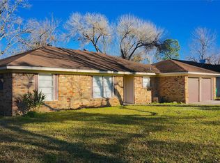 908 Midas Ln, Alvin, TX 77511