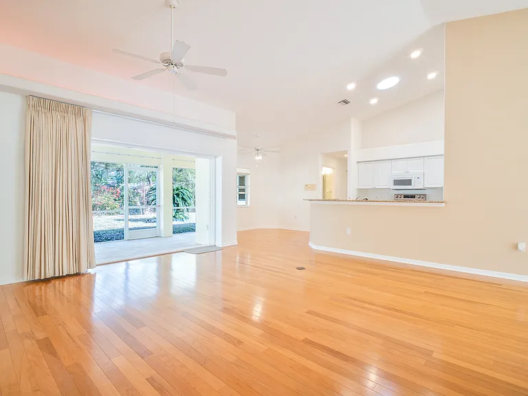 3298 Branch Creek Dr — Photo 8