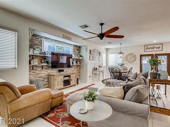 4th image of 9252 Placer Bullion Ave