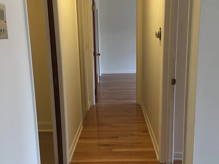 199 South Allen Apartments — Photo 10