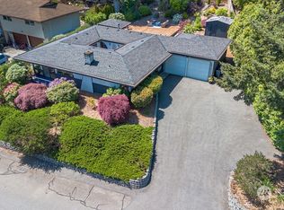 22422 4th Ave SE, Bothell, WA 98021