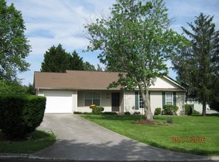 8617 Royal Oaks Dr, Knoxville, TN 37931