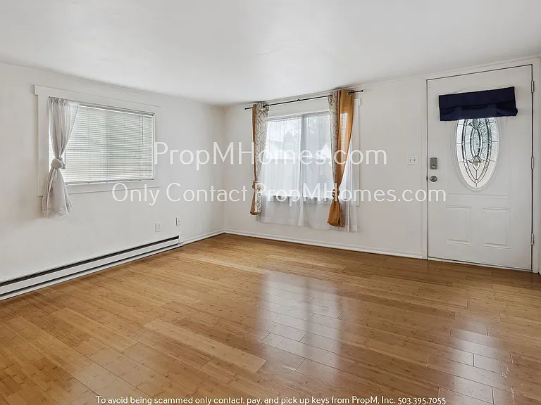 6135 SE Henderson St — Photo 2