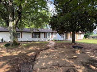 10247 Cowford Rd, Athens, AL 35611