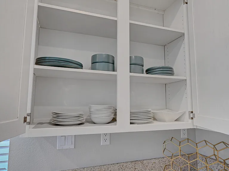 2239 Le Conte Ave — Photo 23