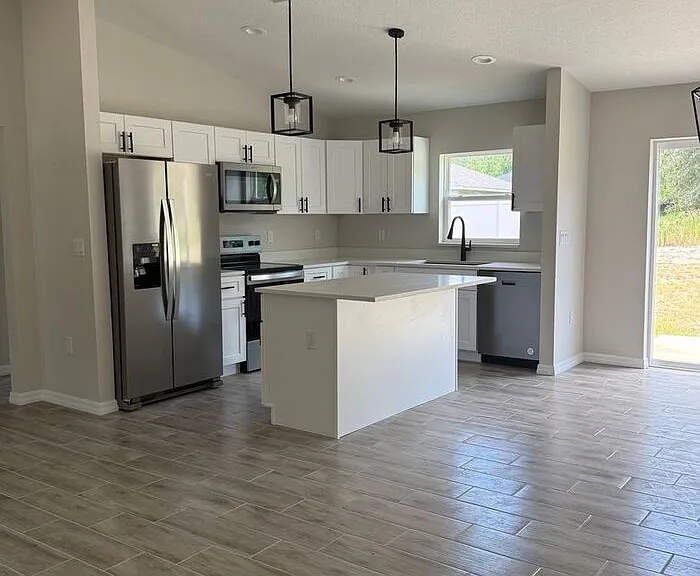 217 Oak Lane Rd — Photo 2