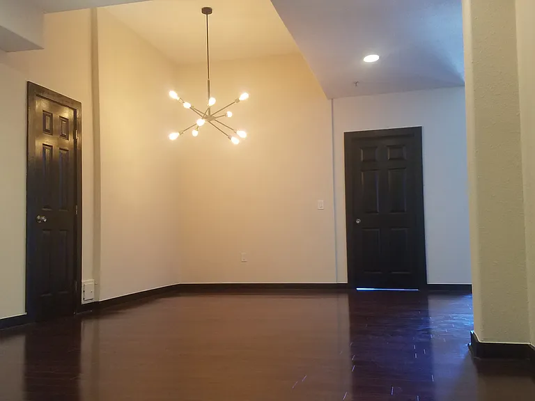 Tennison Lofts — Photo 38