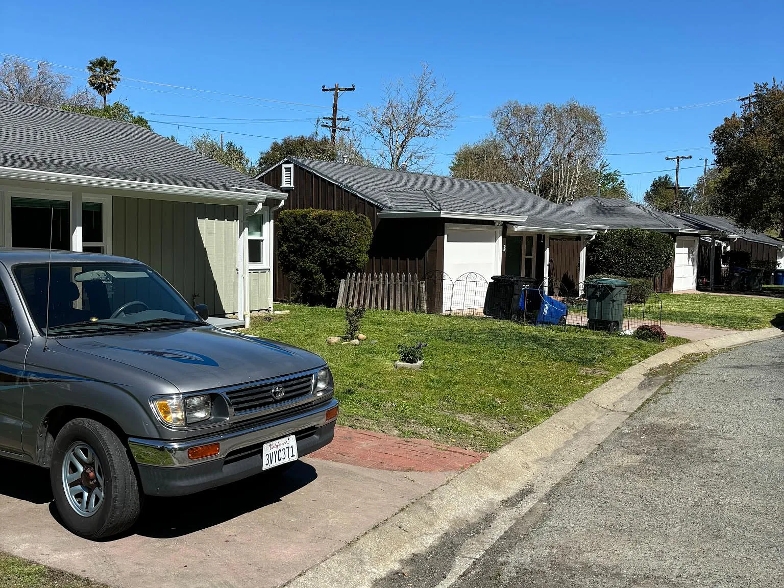 2 bed, $2,600 — Photo 2