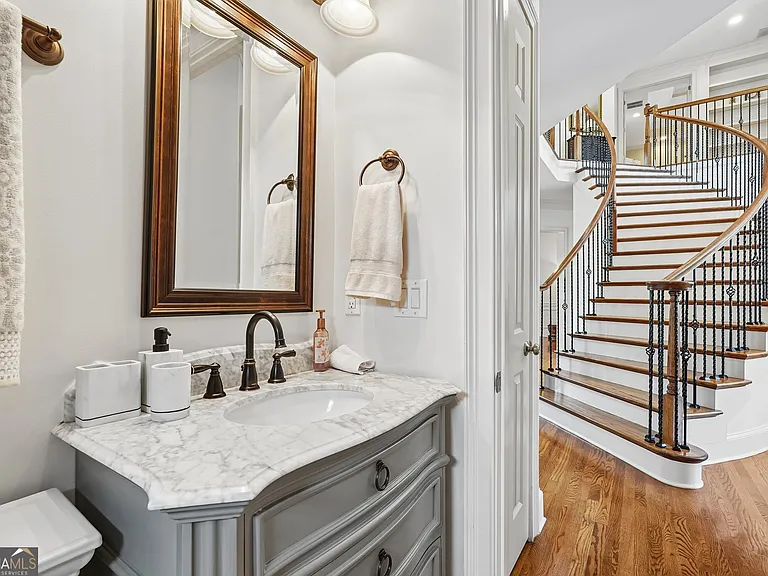 103 Century Park Pl — Photo 34
