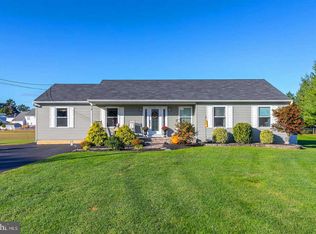 28 Quaker Rd, Mickleton, NJ 08056