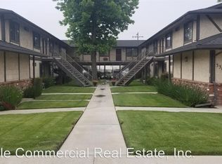 330 W Mountain View Ave APT 105, Glendora, CA 91741