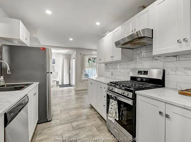 312 Coronado Dr — Photo 11