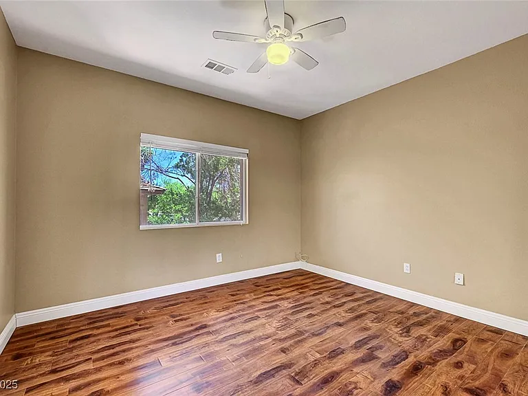 229 N Buteo Woods Ln — Photo 71