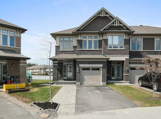 315 Big Dipper St, Ottawa, ON K4M 0J2
