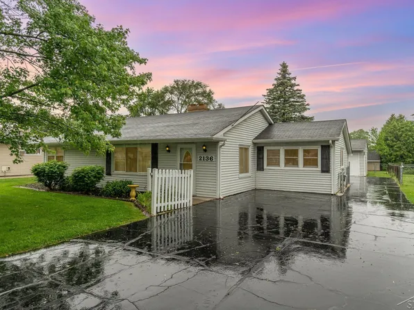 2136 Plainview Dr, Saginaw, MI 48603