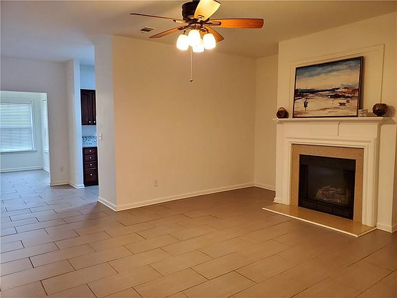 2nd image of 1643 Northgate Mill Dr