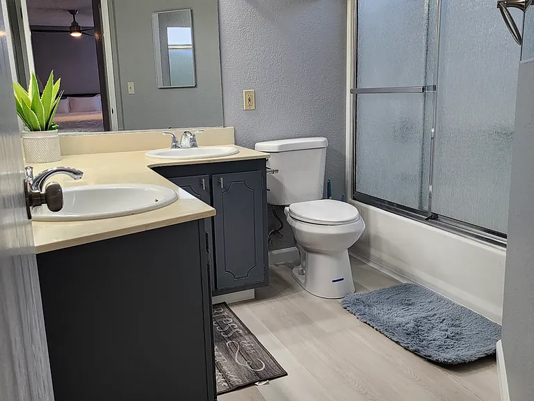 7112 Hayward Dr — Photo 5