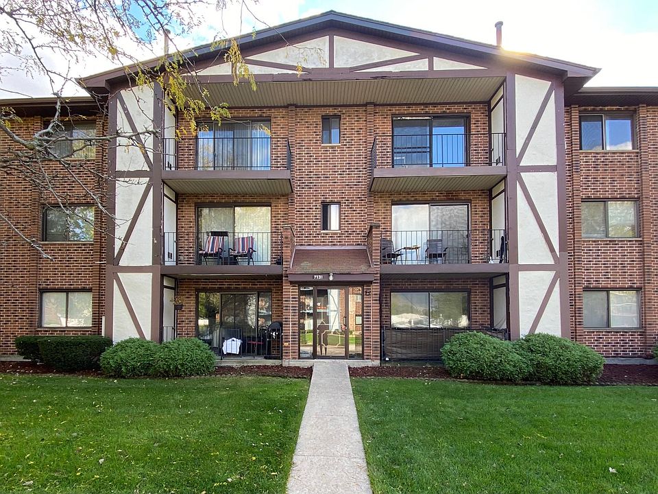 1st image of 7131 166th St APT 301