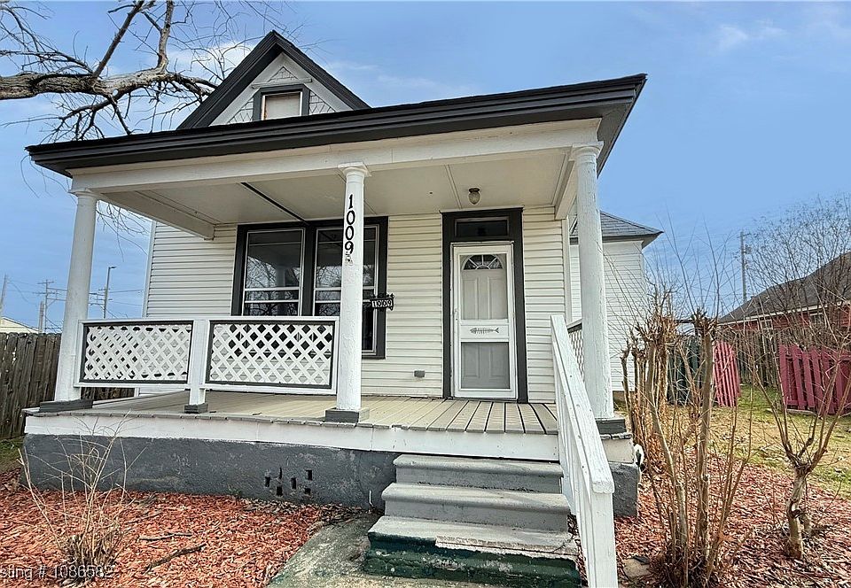 1st image of 1009 S 11th St