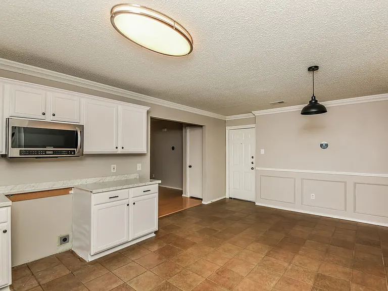 10224 Dawson Trl — Photo 7