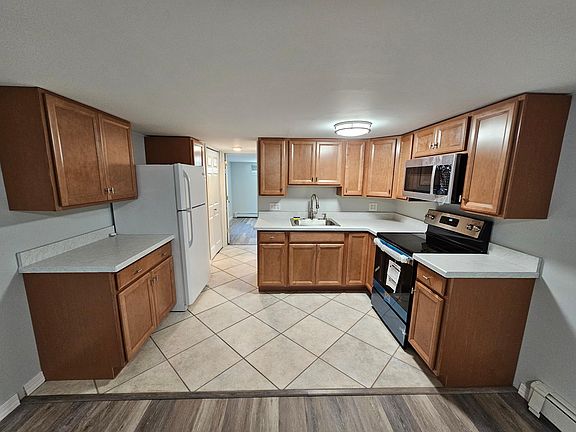 3rd image of 0 Danbury Ave