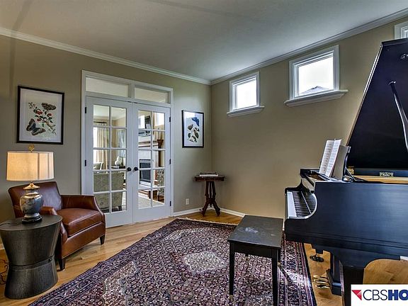 5th image of 114 Allison Ave